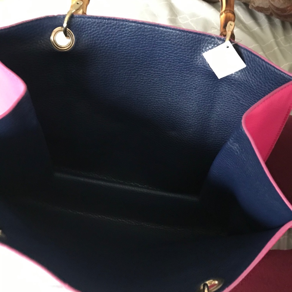 Purse - Picture 3 of 4